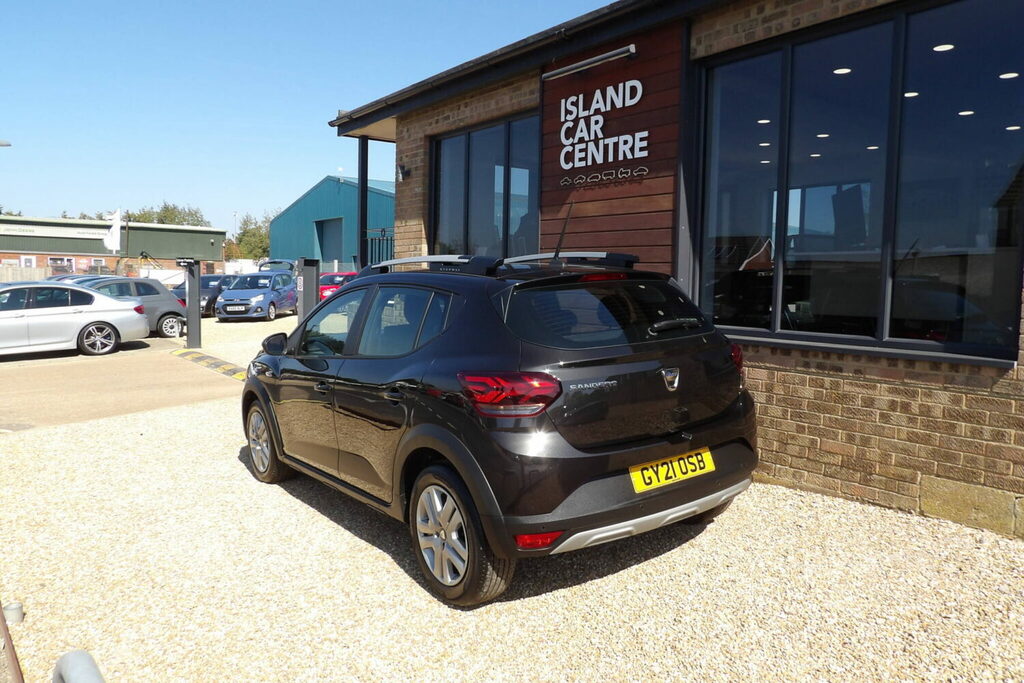Dacia Sandero Stepway 1.0 Tce Comfort GV21OSB Black #3