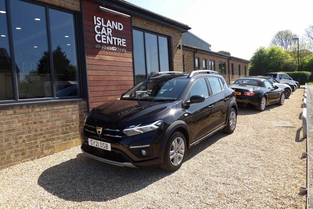 Dacia Sandero Stepway 1.0 Tce Comfort GV21OSB Black #2