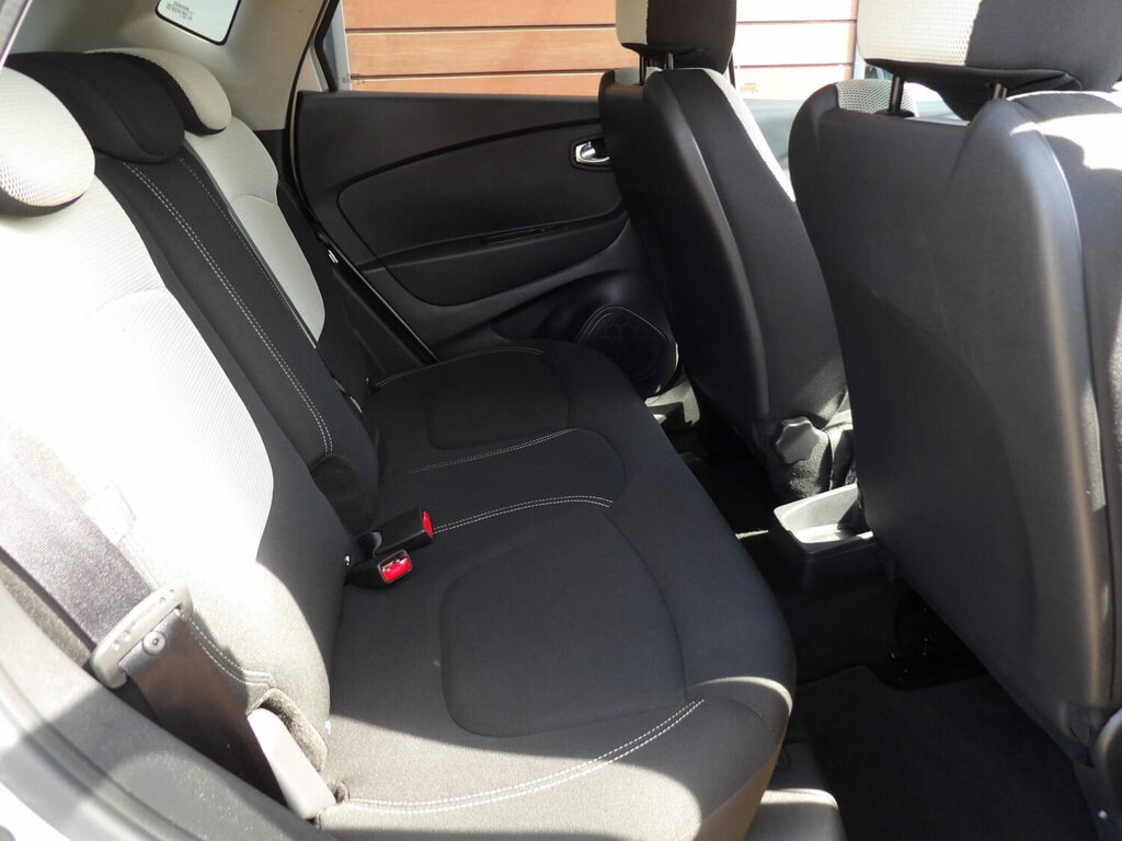 Renault Captur 1.5 Dci 90 Iconic Edc Low Mileag PJ19NUB Black #5