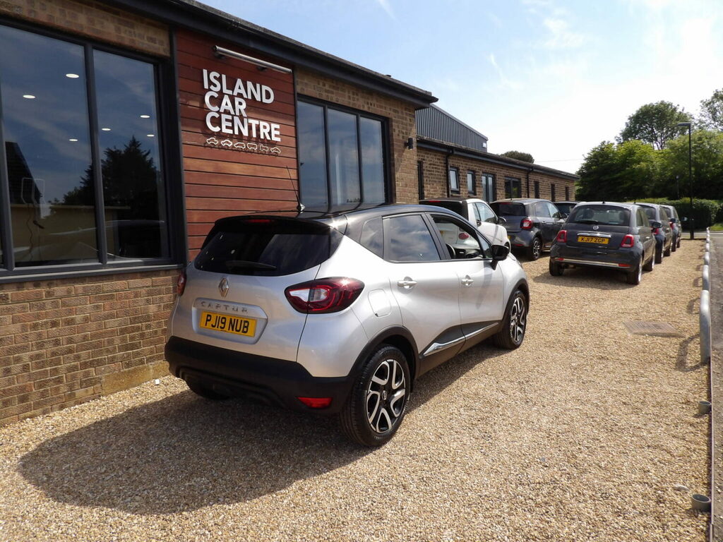 Renault Captur 1.5 Dci 90 Iconic Edc Low Mileag PJ19NUB Black #2