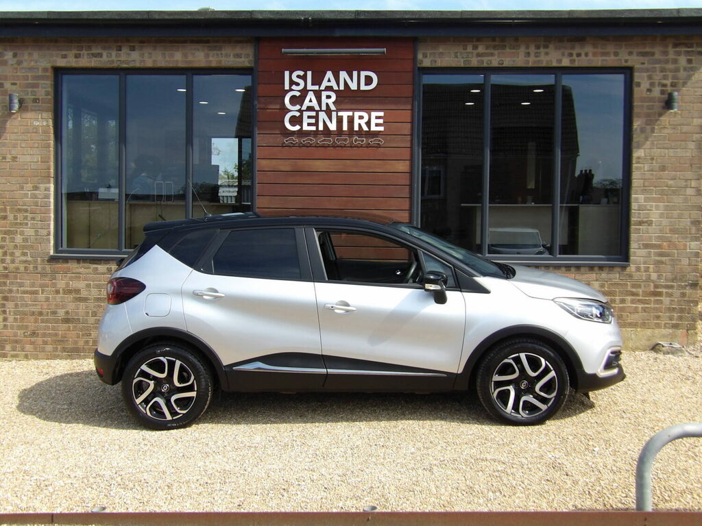 Renault Captur 1.5 Dci 90 Iconic Edc Low Mileag Black