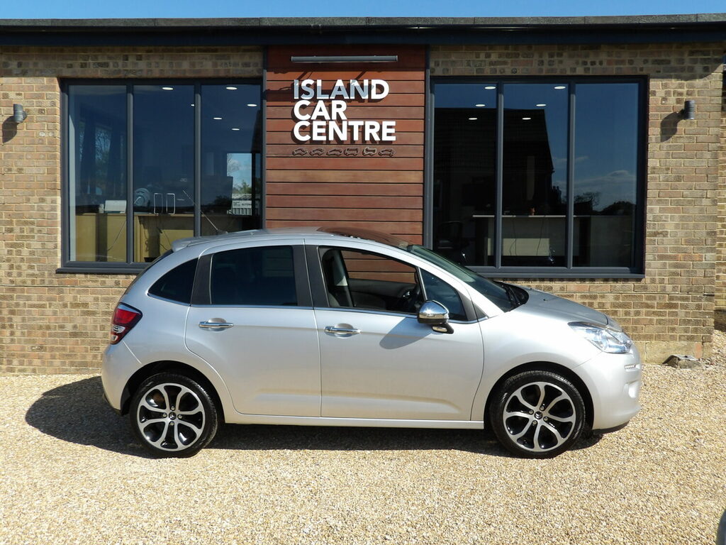 Citroen C3 Hatchback 1.2 Puretech Platinum 20 A Year Roa Silver