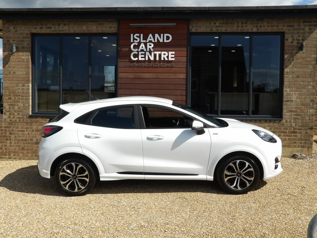 Ford Puma Hatchback 1.0 Ecoboost Hybrid Mhev St-line White