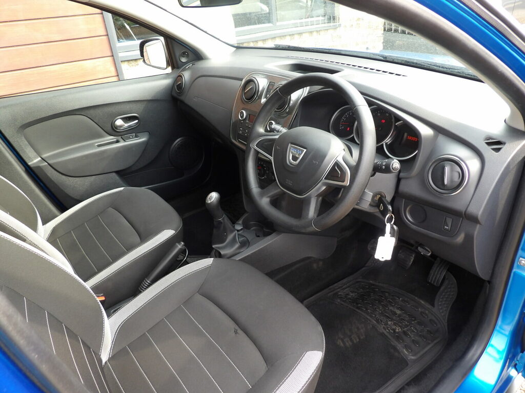 Dacia Sandero Stepway Hatchback 0.9 Tce Ambiance KR67CME Blue #6