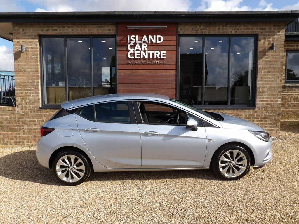 Vauxhall Astra Hatchback 1.4I 16V Design Low Mileage DV17ZTY Silver #2
