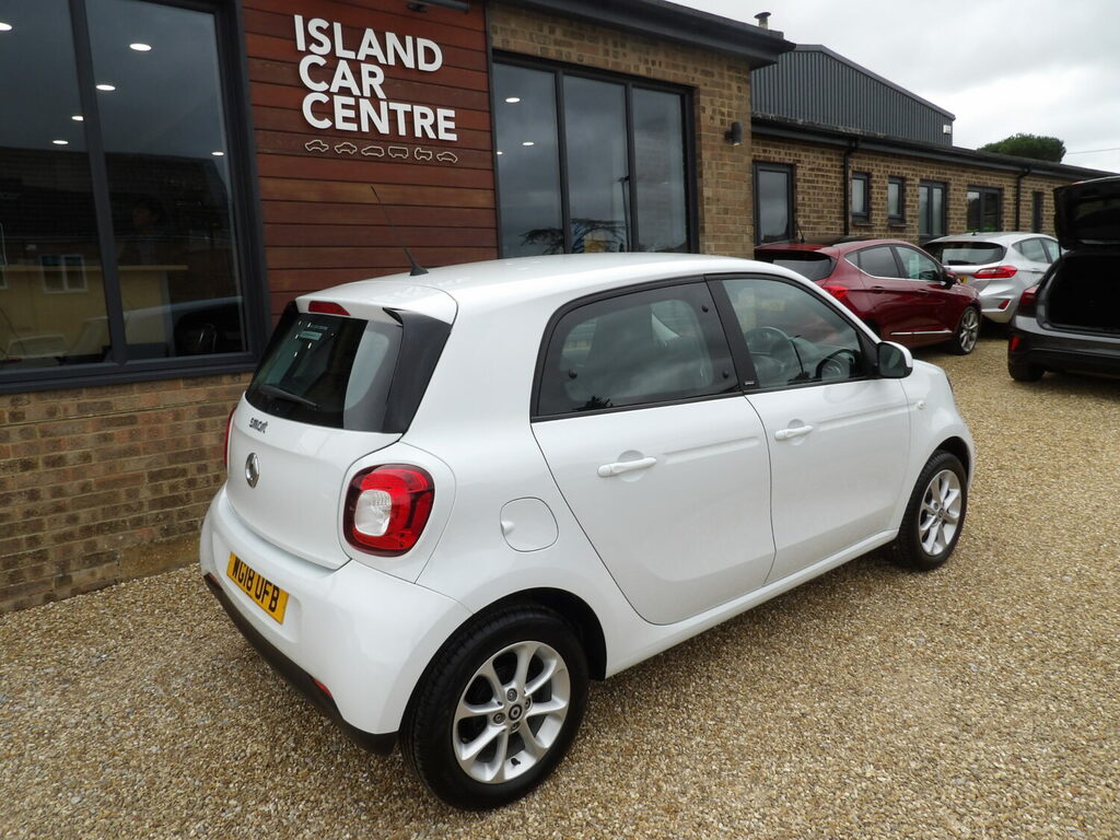Smart Forfour 1.0 Passion Low Mileage White #4