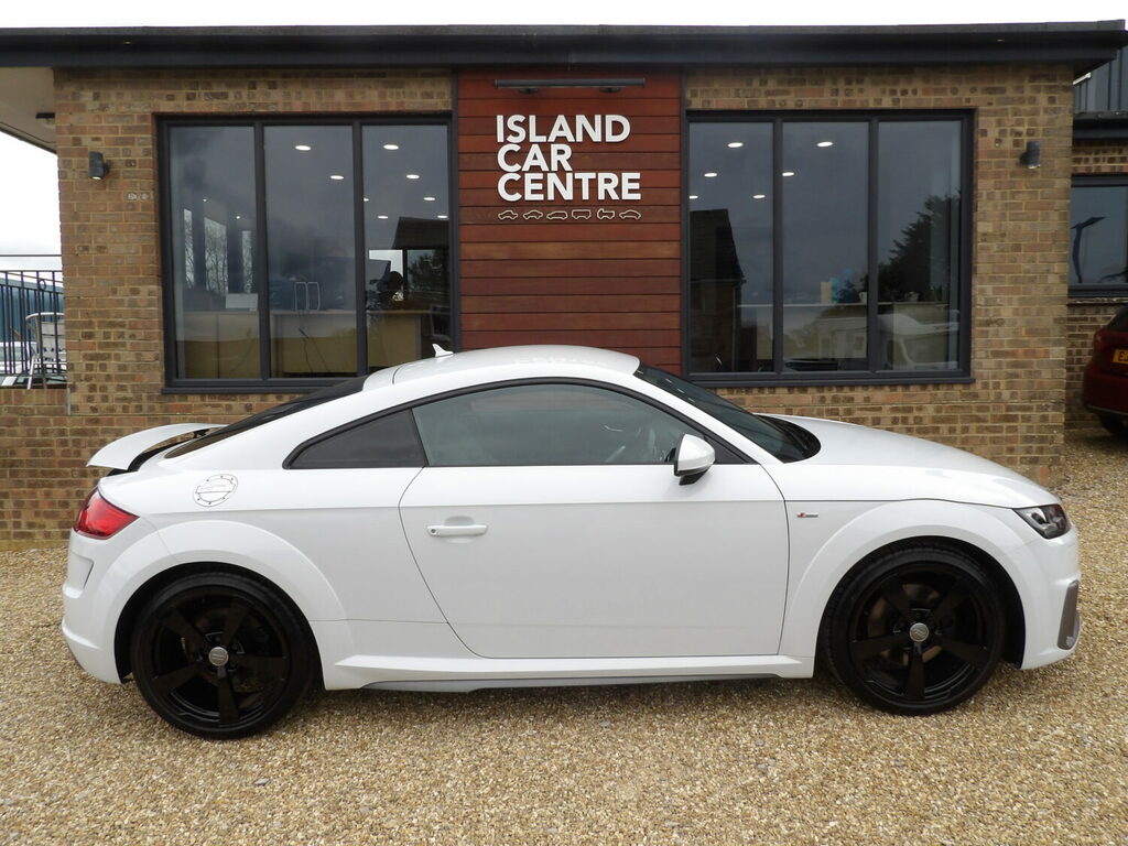 Audi TT 40 Tfsi S Line S Tronic Heated Seats White