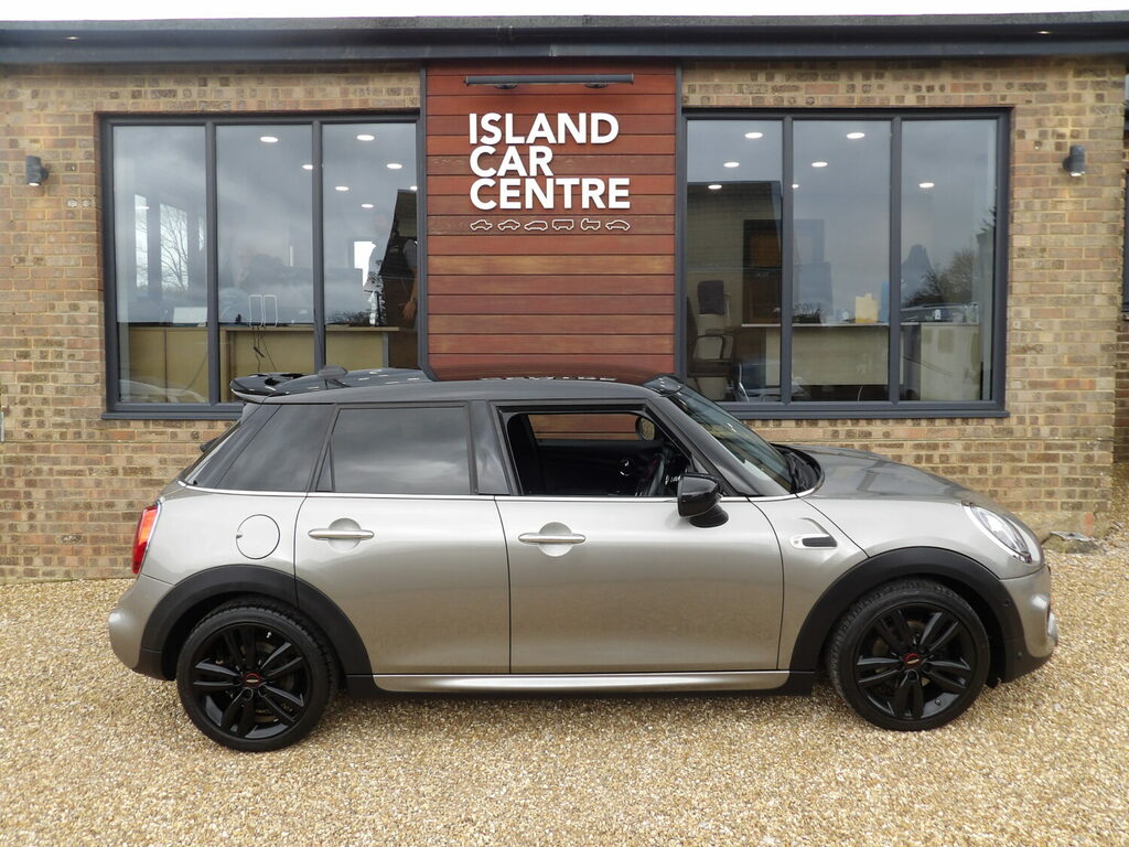 Mini Hatch Sport II High Spec Silver