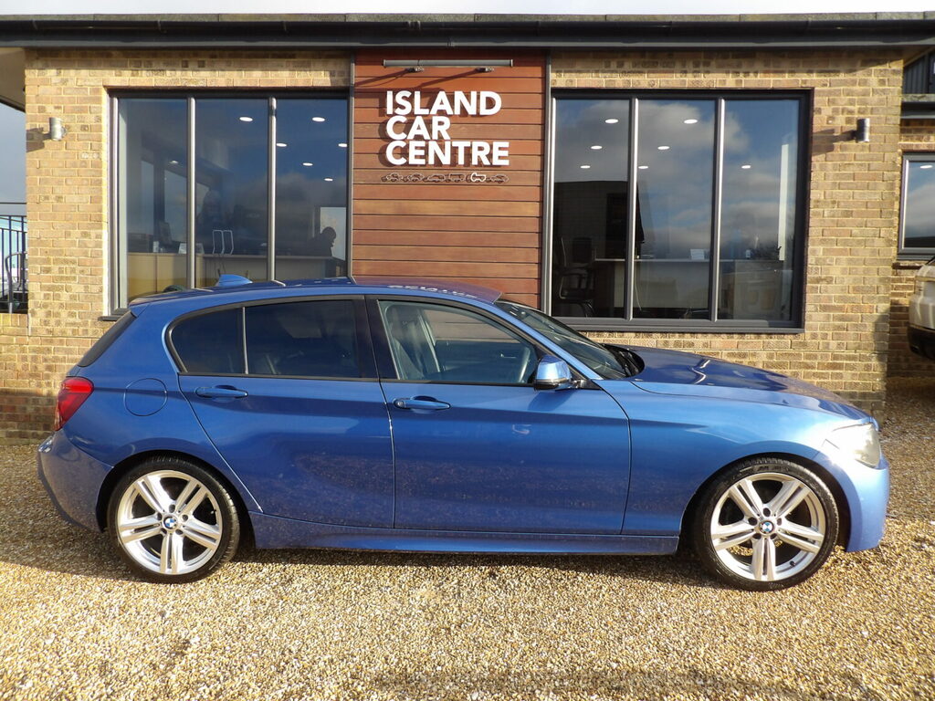 BMW 1 Series M Sport Step Blue