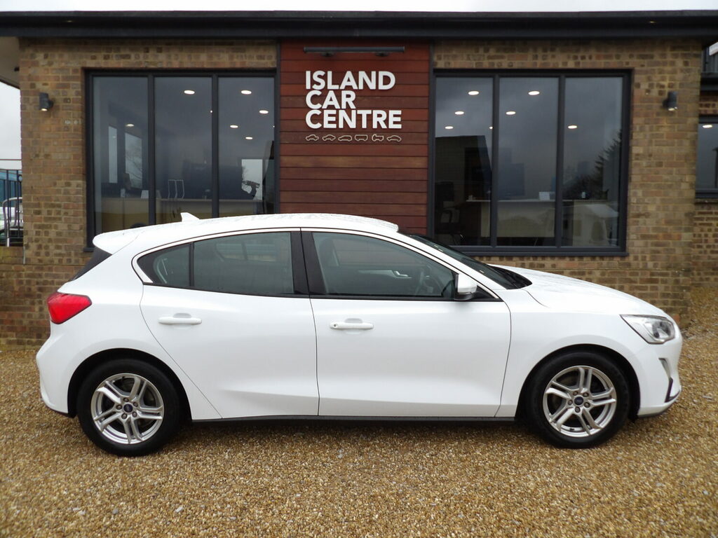 Ford Focus 1.0 Ecoboost 125 Zetec White
