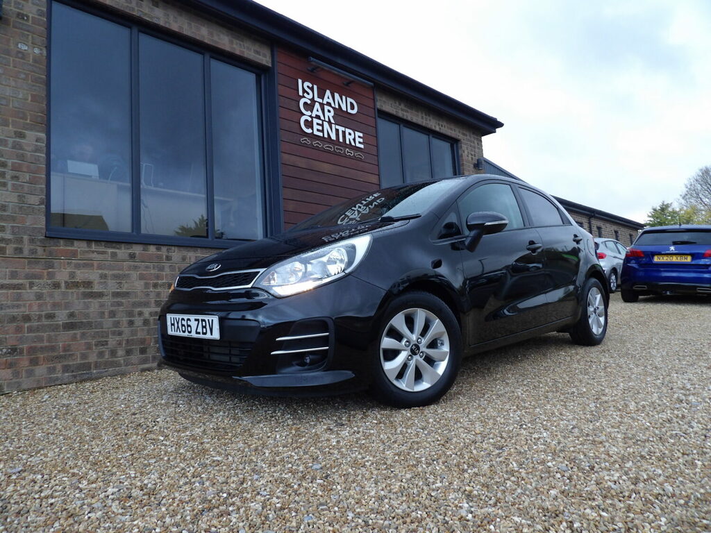 Kia RIO 1.25 Se Less Than 12 000 Miles From New Black #2