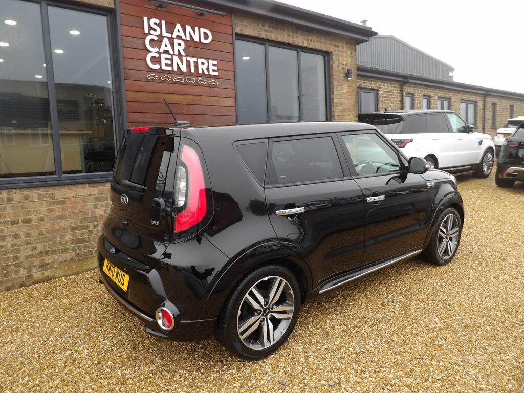 Kia Soul 1.6 Crdi Maxx Black #4