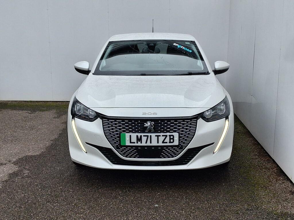 Peugeot e-208 50Kwh Allure Premium LM71TZB White #2