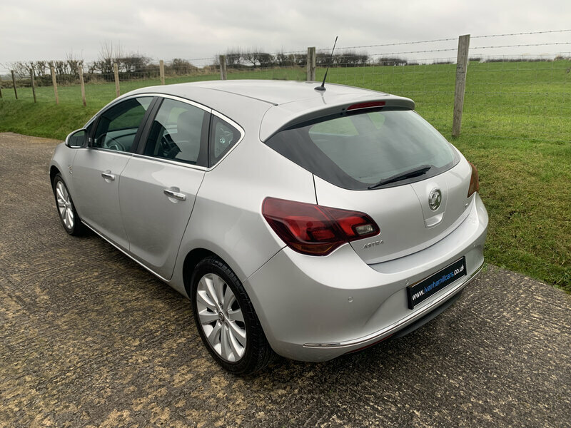 Vauxhall Astra 1.6-Astra-elite-5dr Silver #4