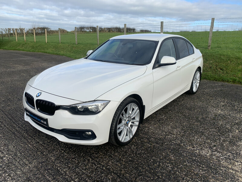 BMW 3 Series 318I-se-4dr White #2