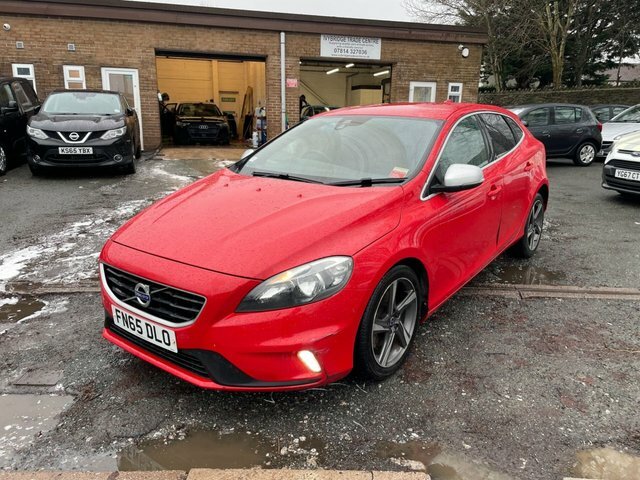 Volvo V40 2.0 D2 R-design Hatchback Euro 6 FN65DLO Red #4