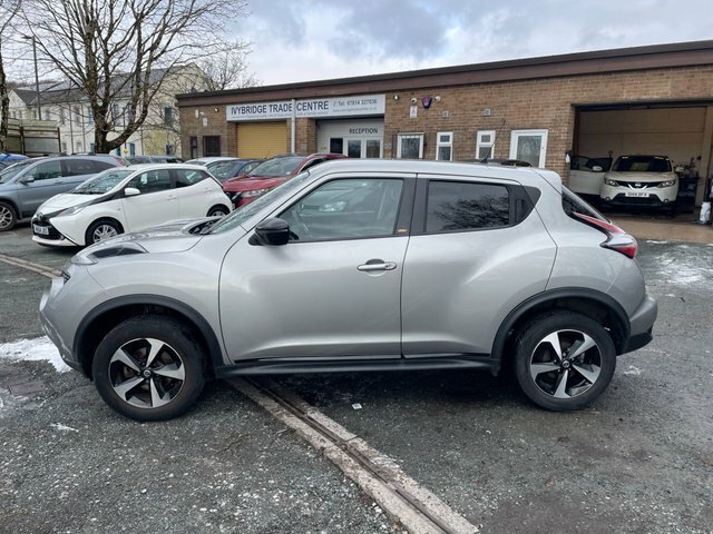 Nissan Juke 1.6 Bose Personal Edition Suv Eu DT68OFH Silver #5
