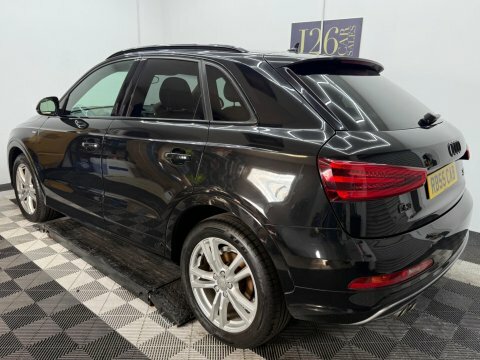 Audi Q3 2.0 Tdi S RB55CAB Black #6