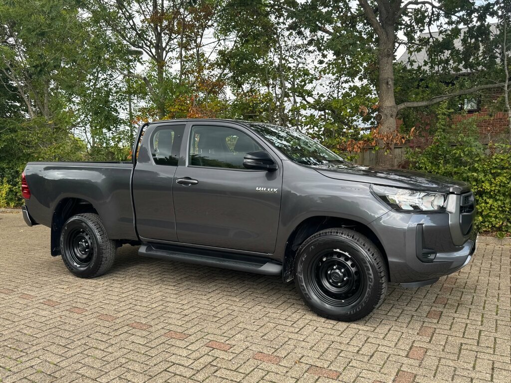 Toyota HILUX 2.8 D-4d Active Pickup Extra Cab 4Wd Grey