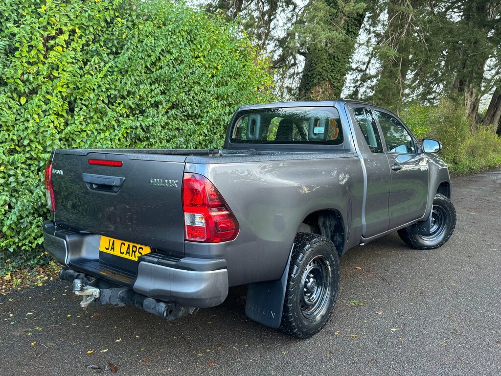 Toyota HILUX 2.4 D-4d Active Extra Pickup Extended Cab Dies Grey #3