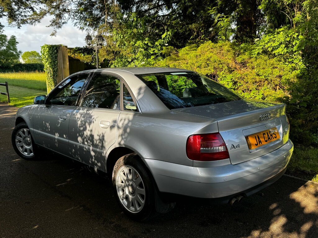 Audi A4 1.9 Tdi Se Silver #4