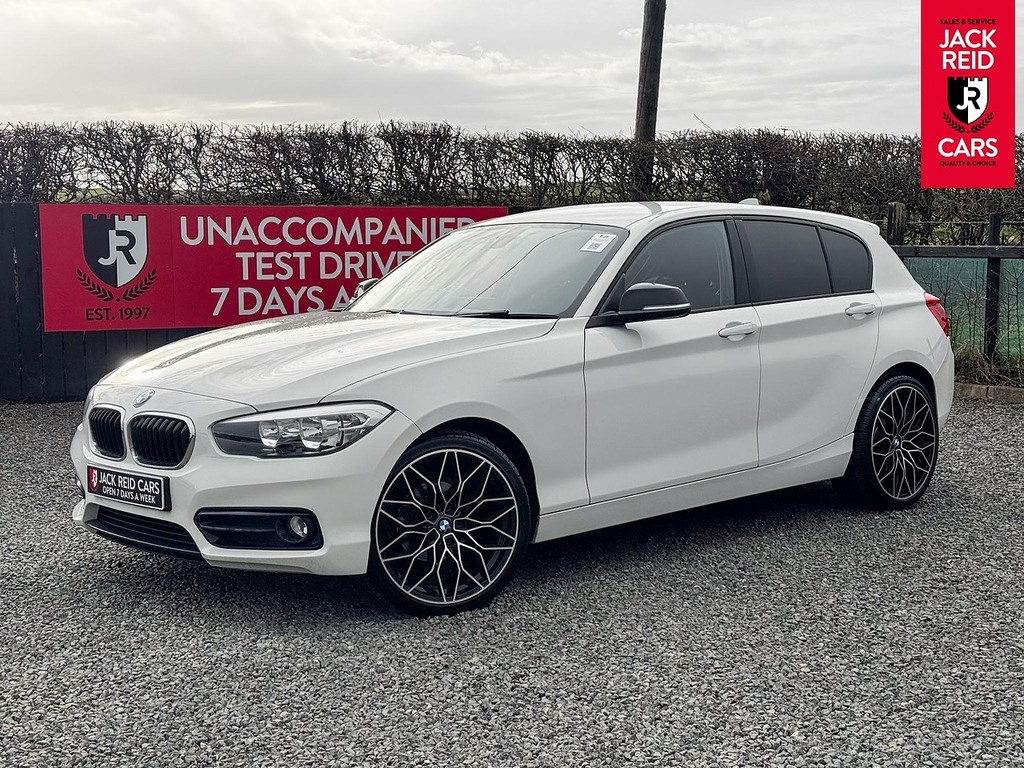 BMW 1 Series Hatchback White