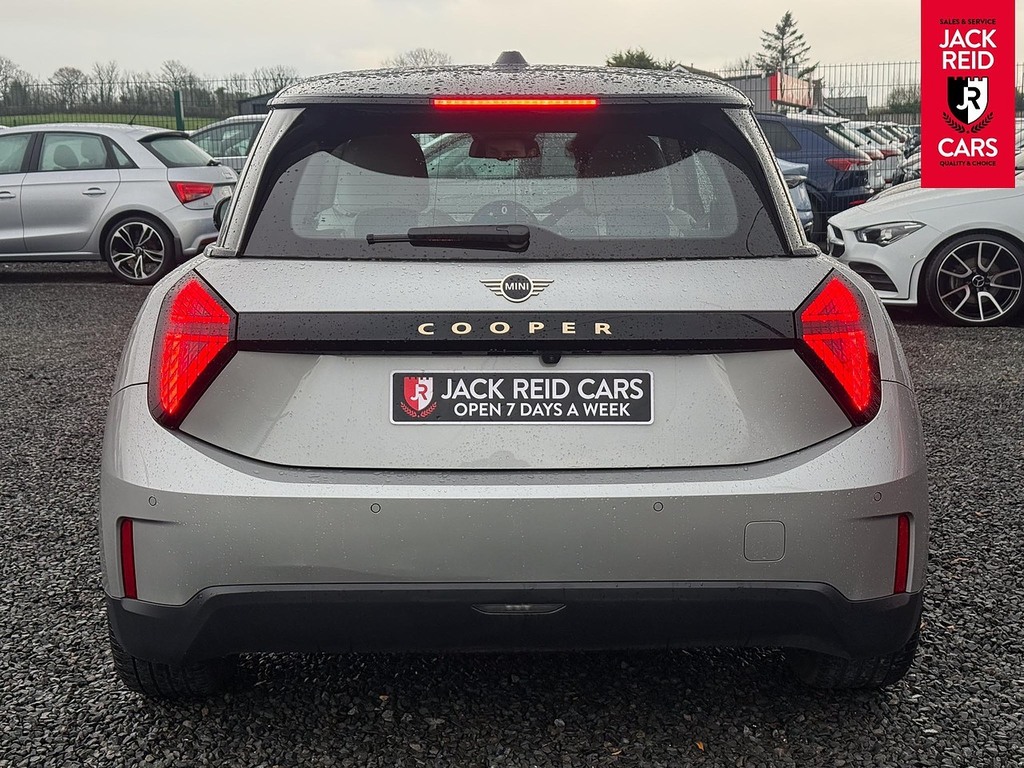 Mini Hatch Hatchback FD24TDV Silver #2