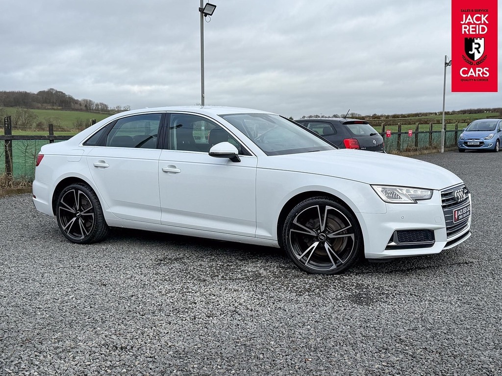 Audi A4 Saloon PX69VHN White #5