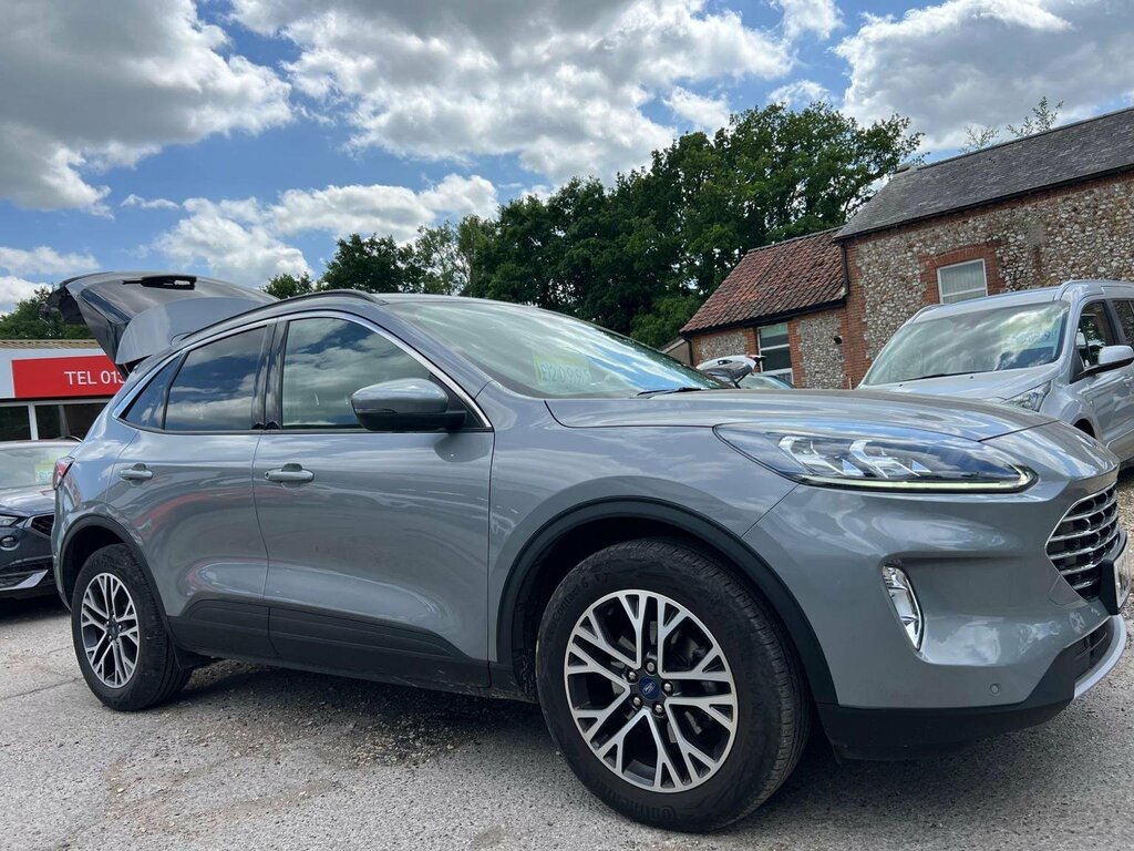Ford Kuga Suv 1.5 Ecoblue Titanium Edition Euro 6 Ss Silver #2
