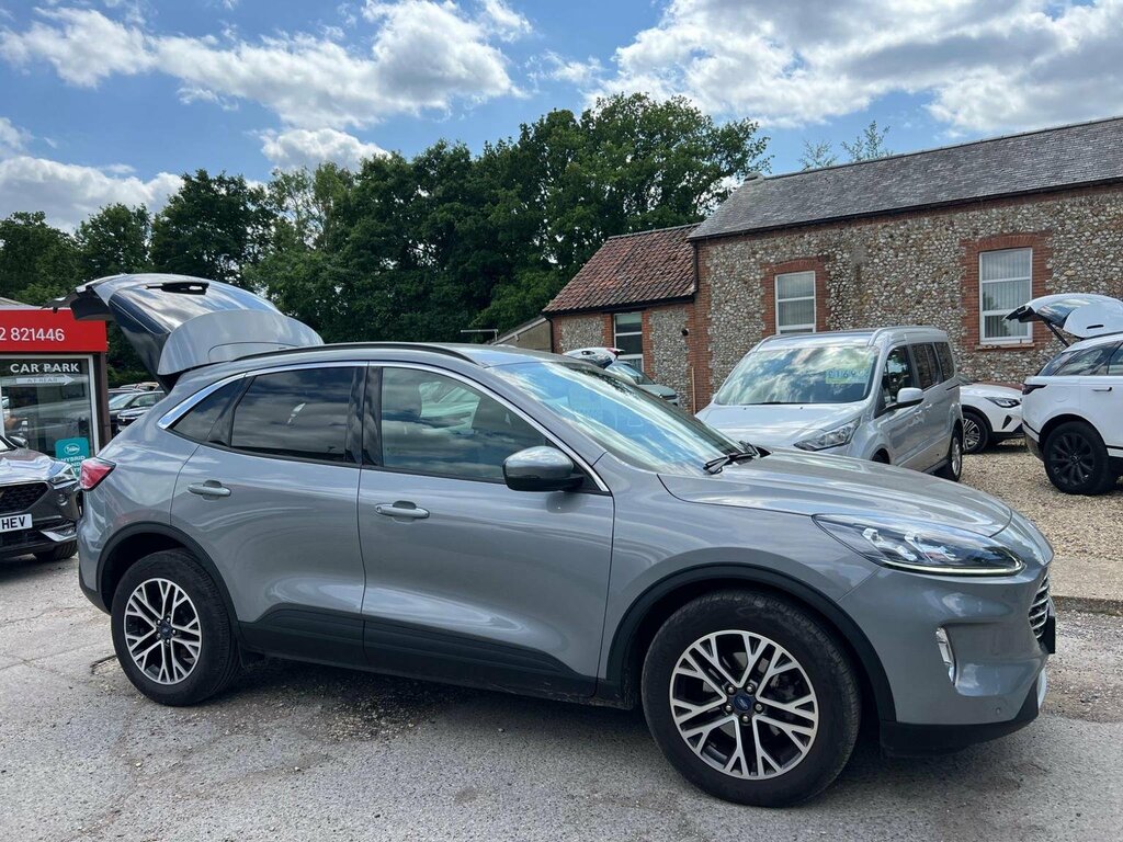 Ford Kuga Suv 1.5 Ecoblue Titanium Edition Euro 6 Ss Silver #5