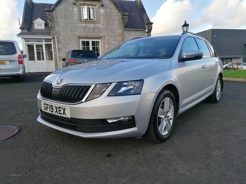 Skoda Octavia 1.6 Tdi Cr Se Dsg Silver #6
