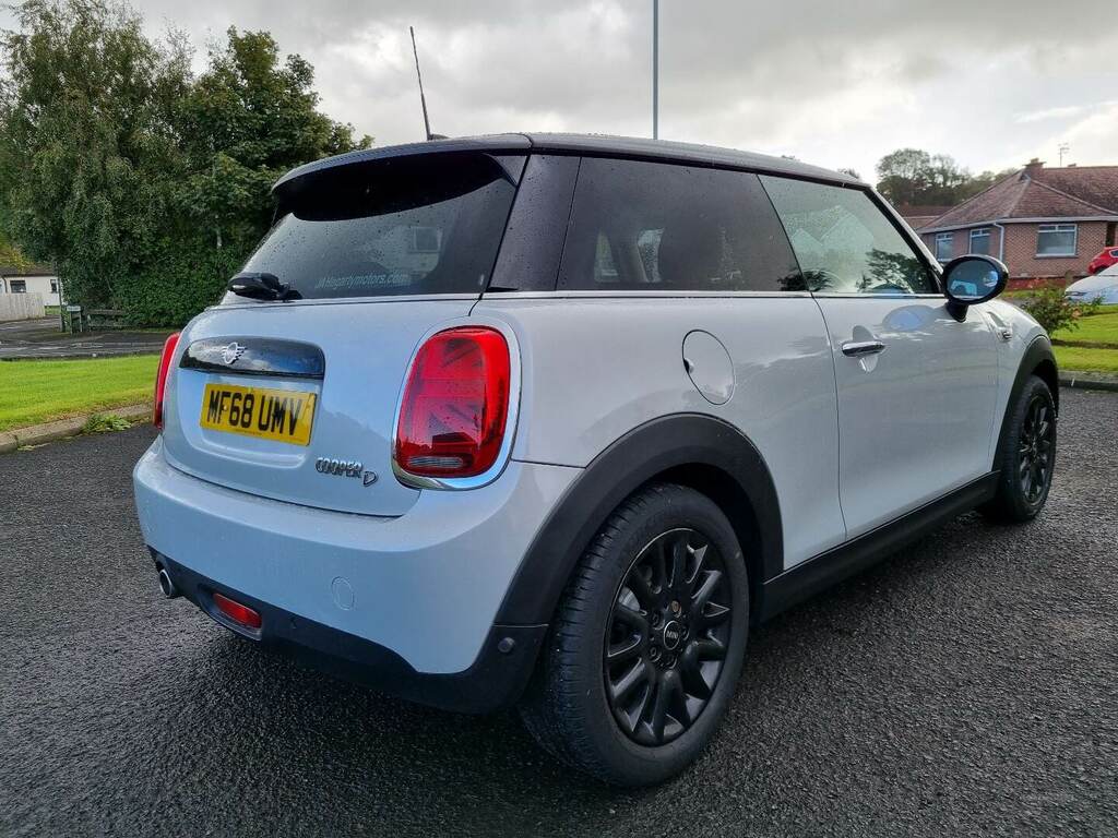 Mini Hatch 1.5 Cooper D II MF68UMV Silver #4