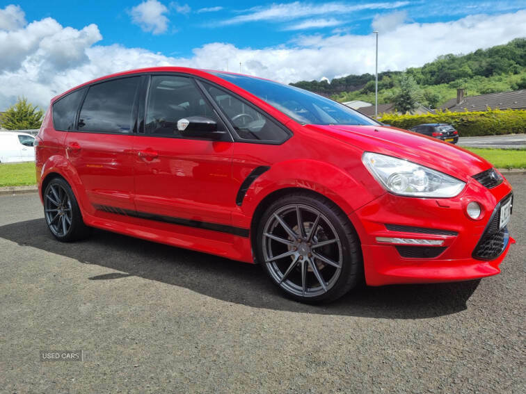 Ford S-Max 2.2 Tdci 200 Titanium X Sport Red