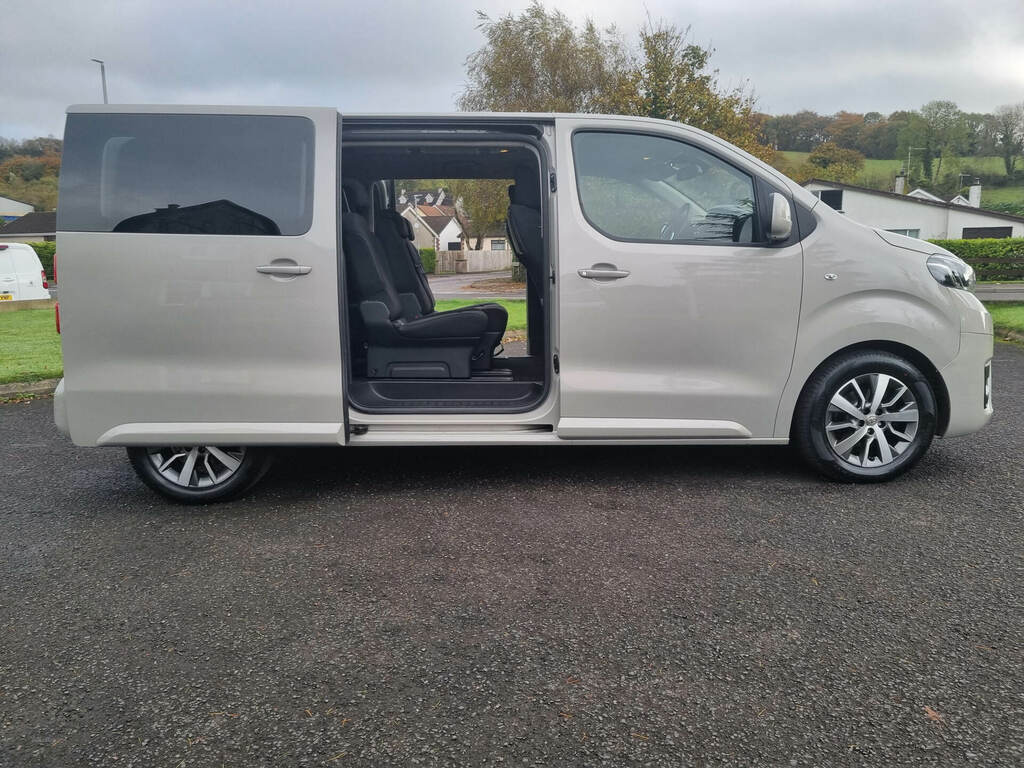 Toyota Proace Verso 2.0D 180 Family Medium Silver #6