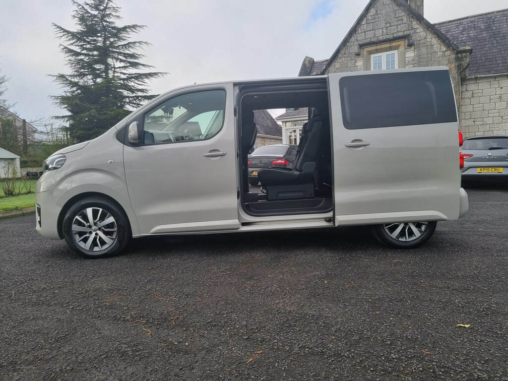 Toyota Proace Verso 2.0D 180 Family Medium Silver #5