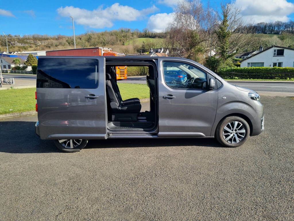 Toyota Proace Verso 2.0D 180 Family Medium Grey #6