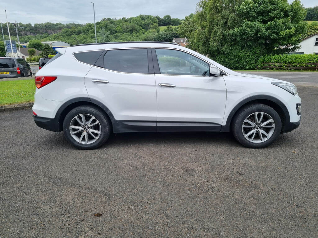 Hyundai Santa Fe 2.2 Crdi Premium 7 Seats RE62BNO White #6