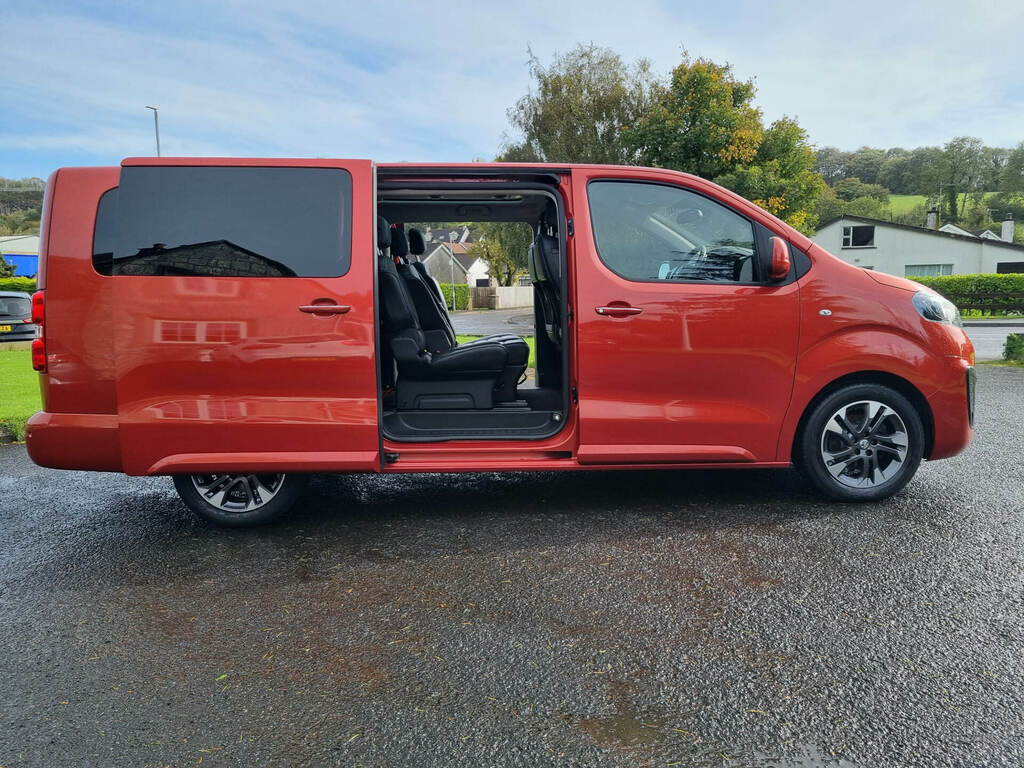 Vauxhall Vivaro Turbo D 180Ps Elite L CV21UGX Red #6