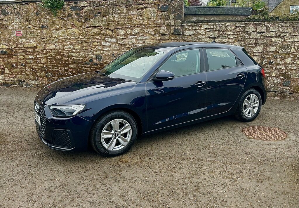 Audi A1 1.0 Tfsi Blue