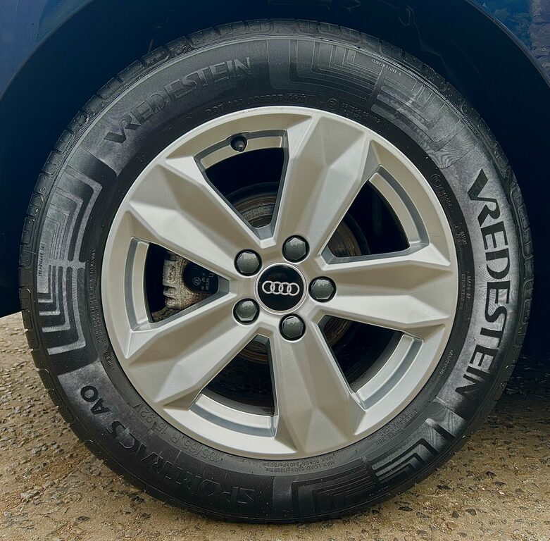 Audi A1 1.0 Tfsi  Blue #5