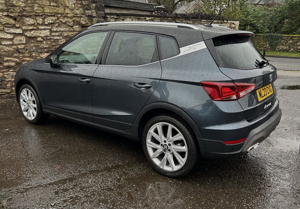 Seat Arona 1.0 Tsi Fr ML23CVG Grey #4