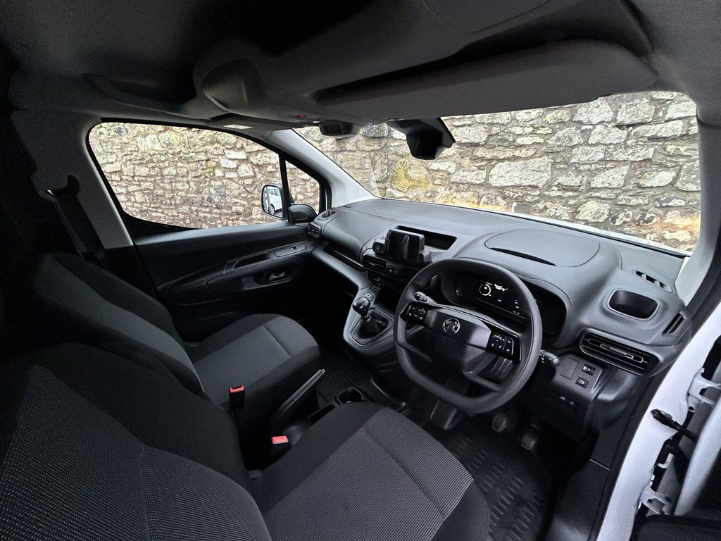 Vauxhall Combo 1.5 Turbo D DT24ZGN White #5