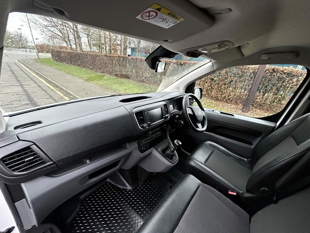 Vauxhall Vivaro 1.5 Turbo D White #6