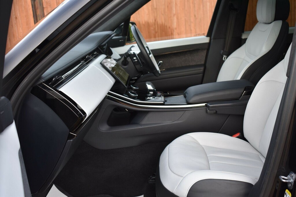 Land Rover Range Rover Sport 3.0 D350 Mhev First Edition Suv 4W LS72DFX Black #2