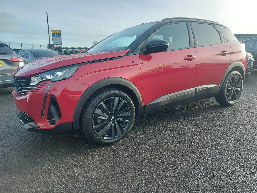 Peugeot 3008 1.5 Bluehdi Gt Eat8 Red
