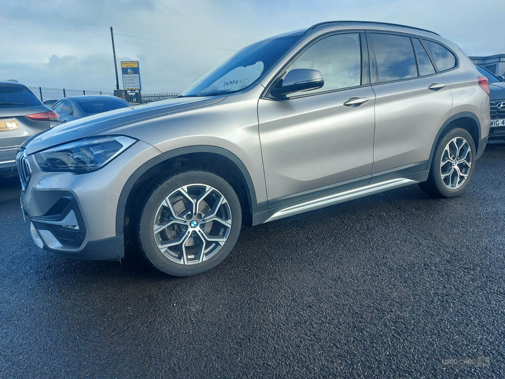 BMW X1 Sdrive 18D Xline Step Silver