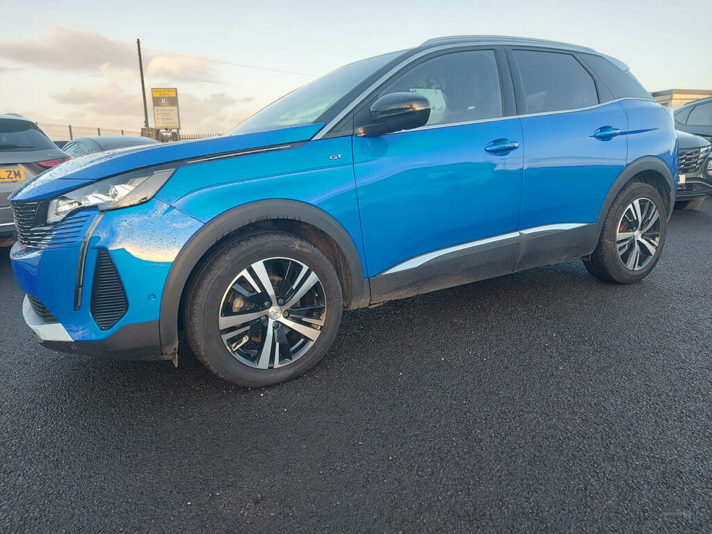 Peugeot 3008 1.5 Bluehdi Gt Eat8 Blue