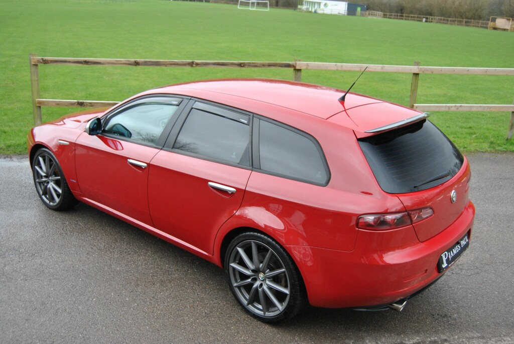Alfa Romeo 159 159 Ti Jts Red #9