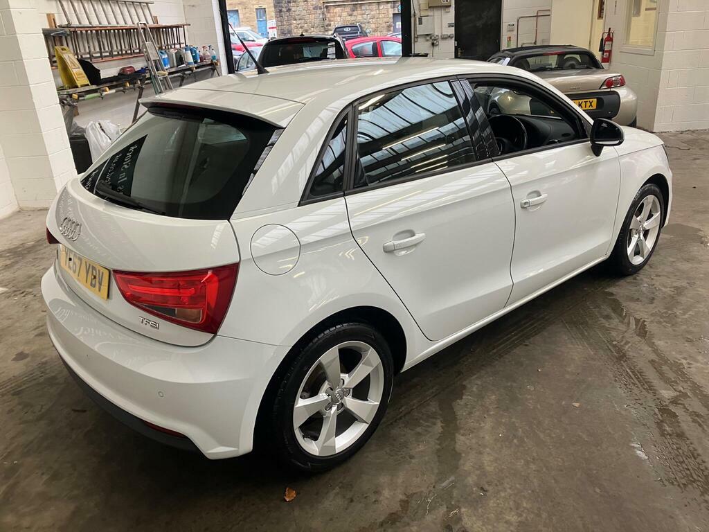 Audi A1 1.0 Tfsi Sport Sportback Euro 6 Ss YE67YDV White #3