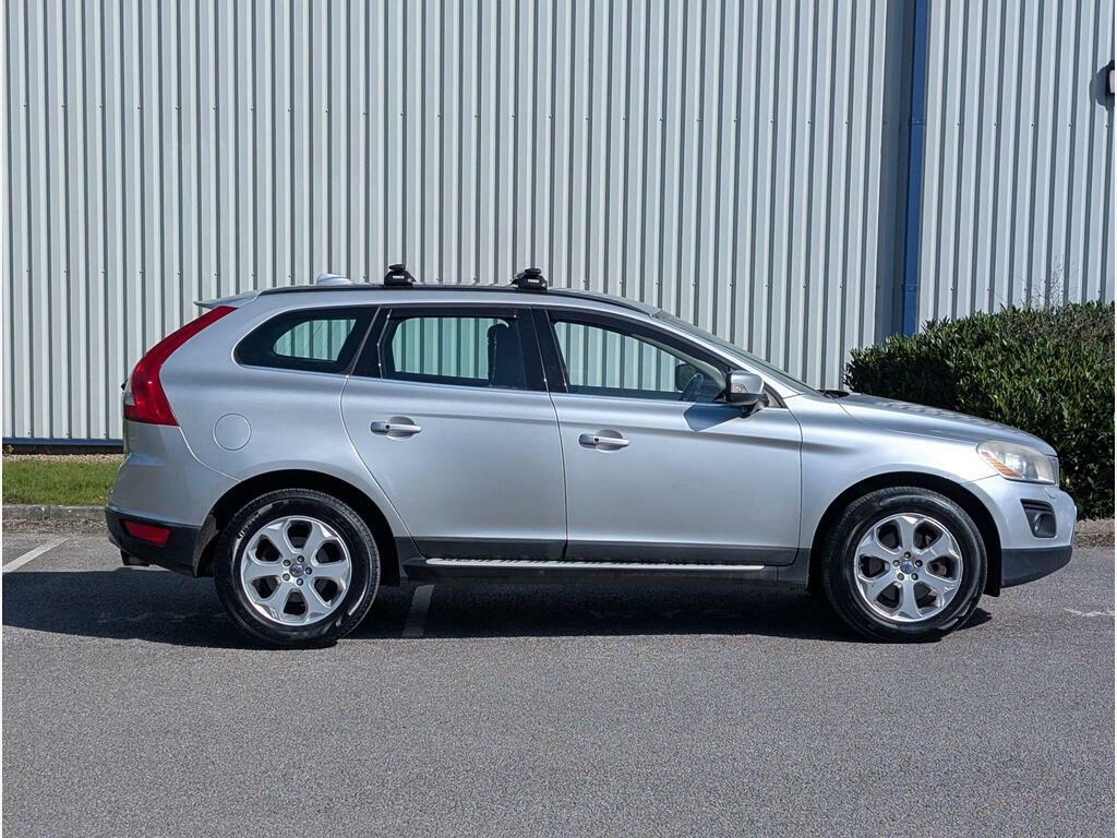 Volvo XC60 3.0 T6 Se Lux Geartronic Awd Euro 4 Silver #3